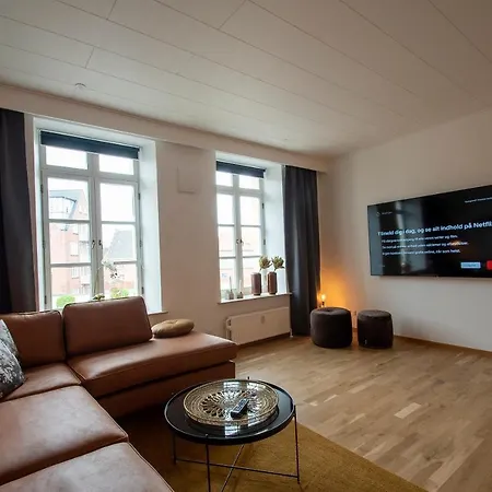 Apartment Stylish Two Floor Deluxe - 2 Bedroom Sonderborg
